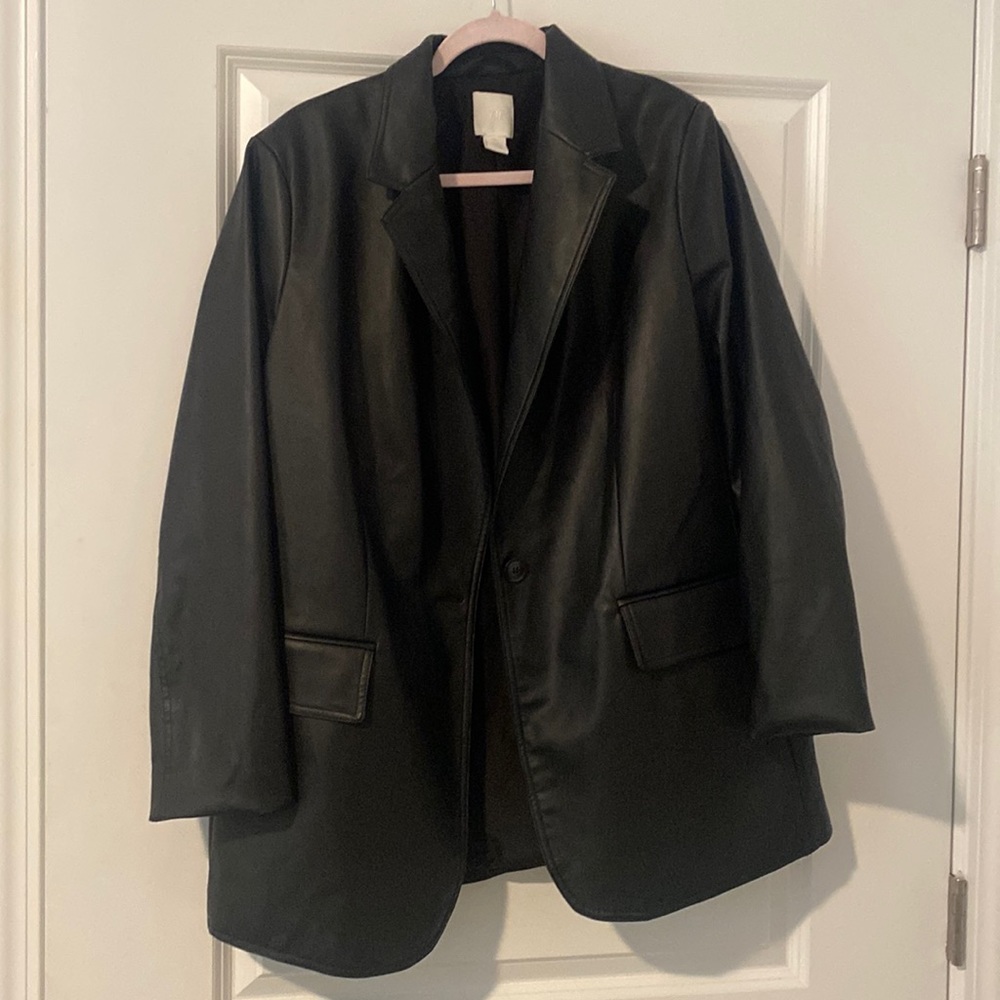 Oversized leather blazer